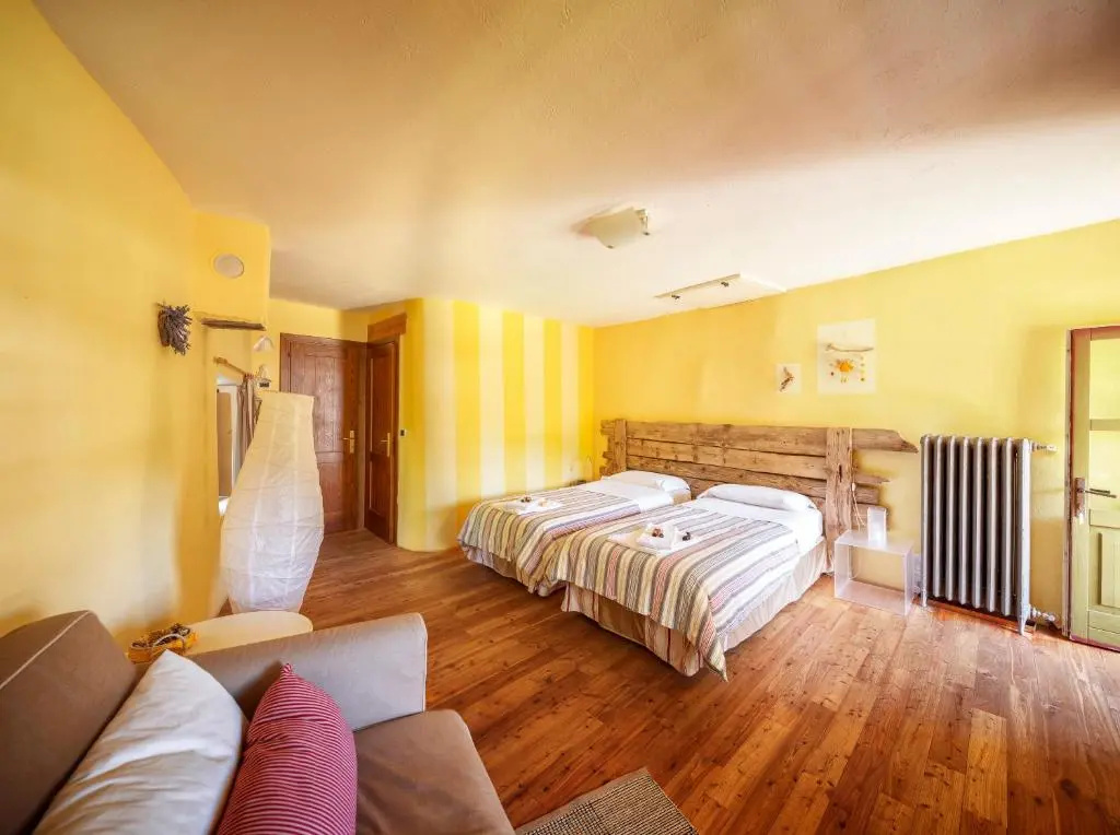 Standard Double room with balcony (twin beds)