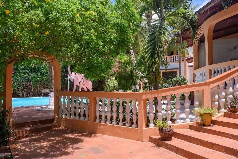 Florlaleona Villa
