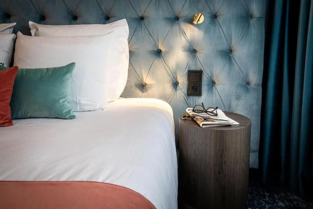 Pley Hotel 44