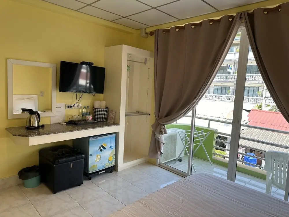 Superior Double room (full double bed)