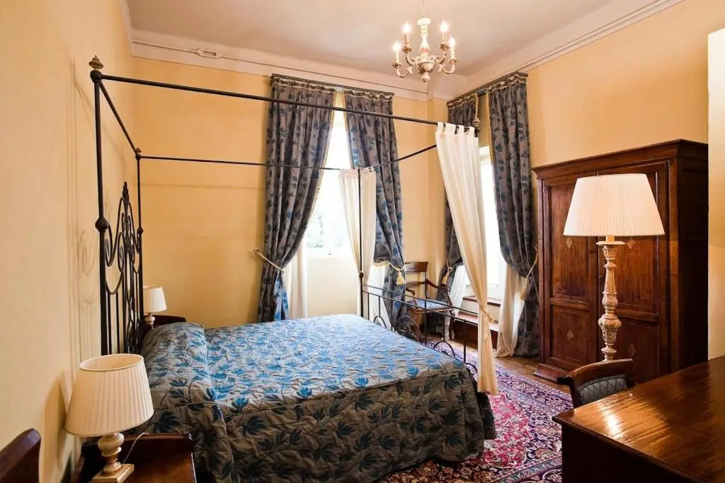 Deluxe Double room with balcony and with sea view (full double bed)