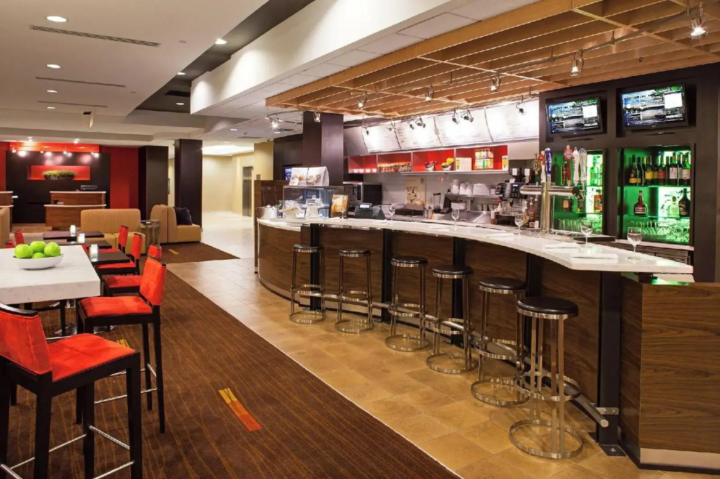 Courtyard by Marriott London - Général
