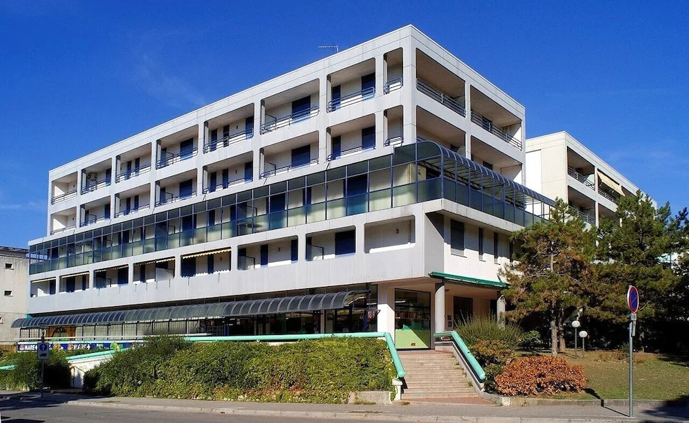 "modern Apartment Near the Beach - Beahost Rentals"