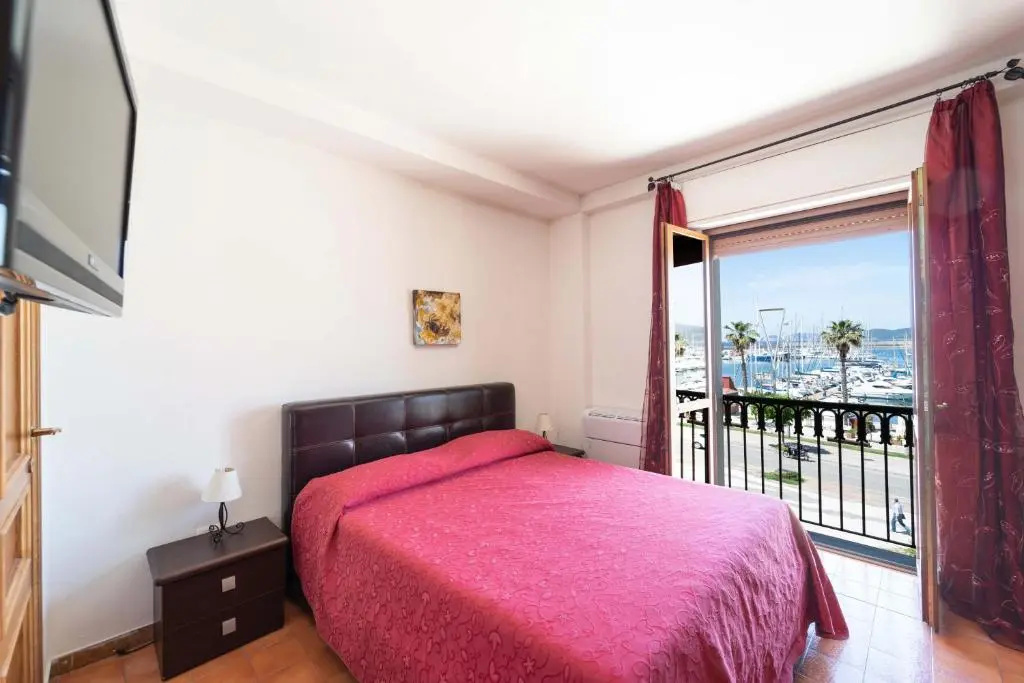 Aragosta GuestHouse - Chambres