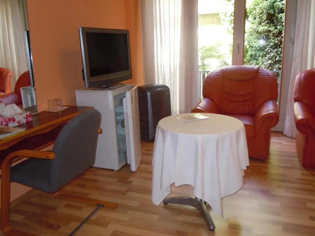 Hotel Nassa Garni - Chambres
