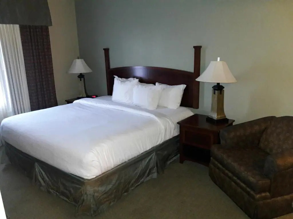 Staybridge Suites Covington - Chambres
