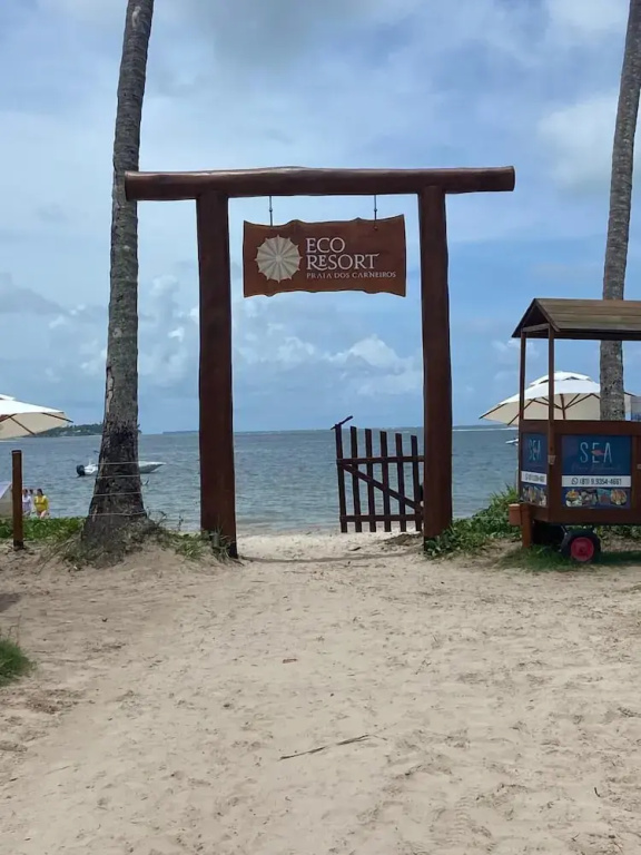 Beach & Waterfront
