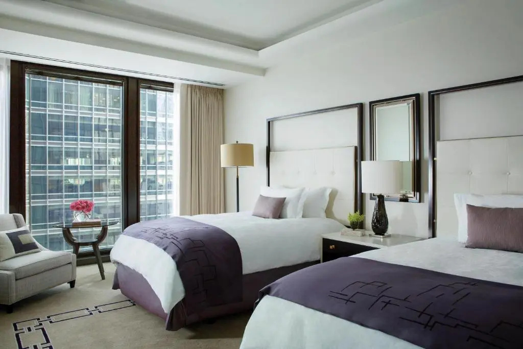 Executive Double Club room (full double bed)