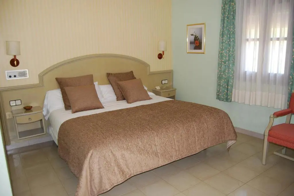 Hotel Masía Del Cadet - Chambres