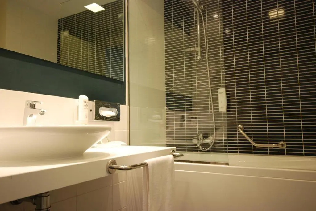 Holiday Inn Milan Nord Zara by IHG - Chambres