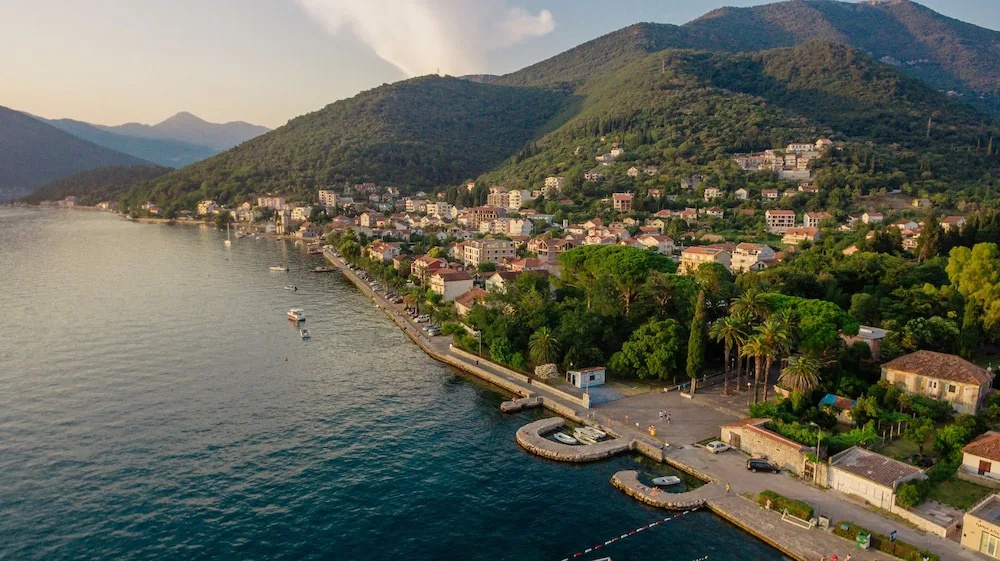 Beach & Waterfront