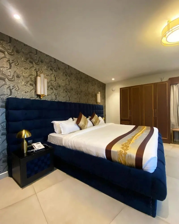 Presidential Suite