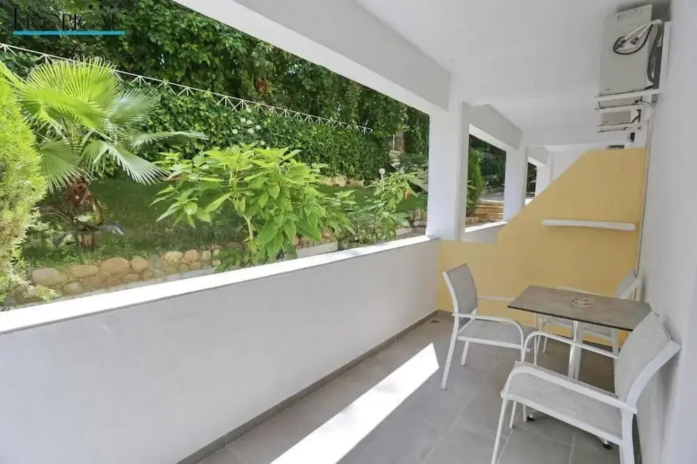 Executive Double room with balcony and with garden view (full double bed)