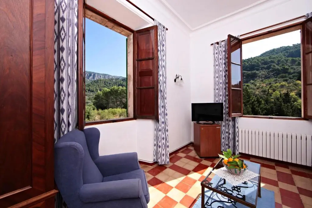 Balcony & Terrace