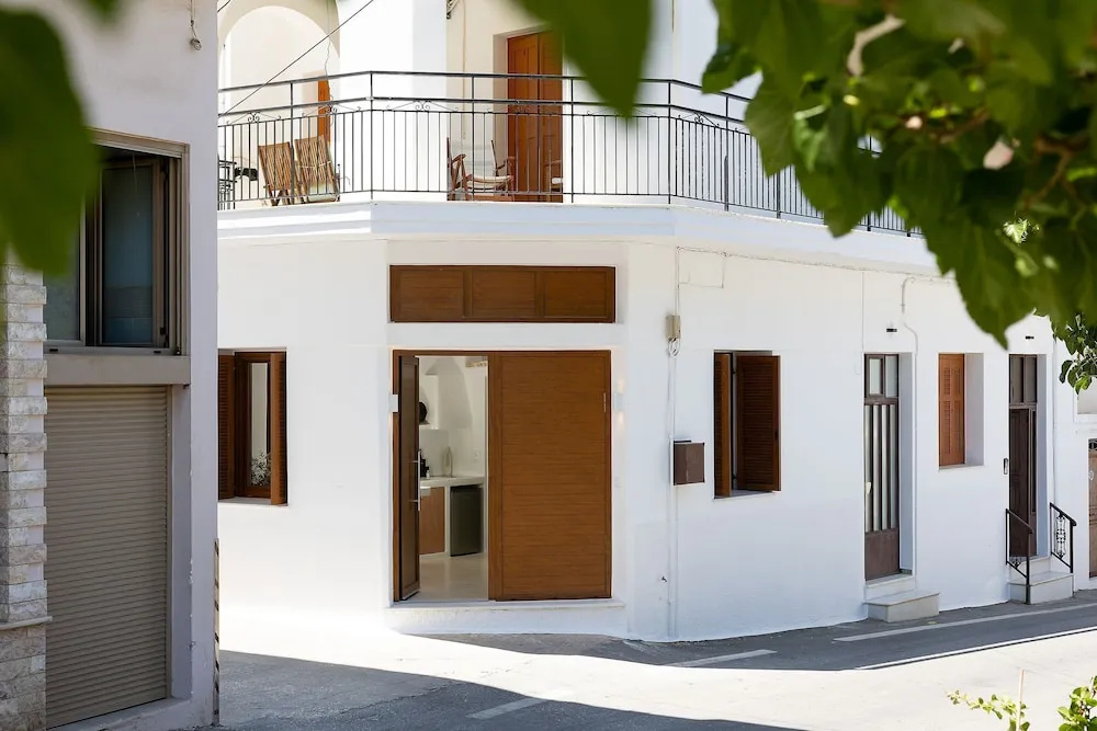 Naxos Suites