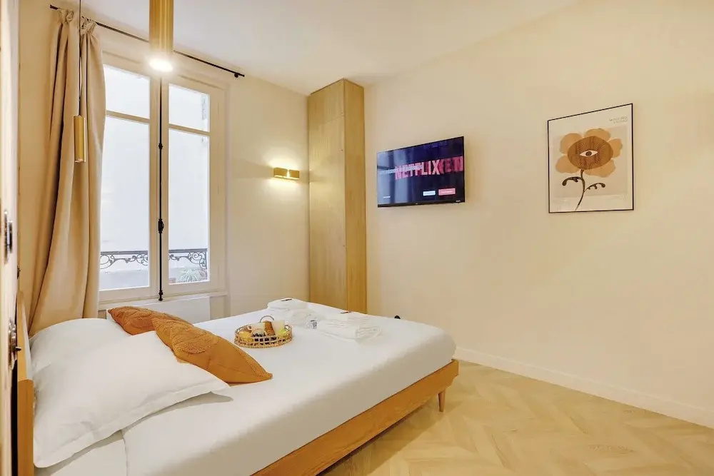 Voir la photo 2 — Superbe Appartement 6p/2br - Montmartre
