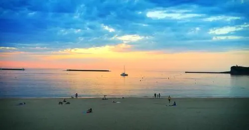 Beach & Waterfront
