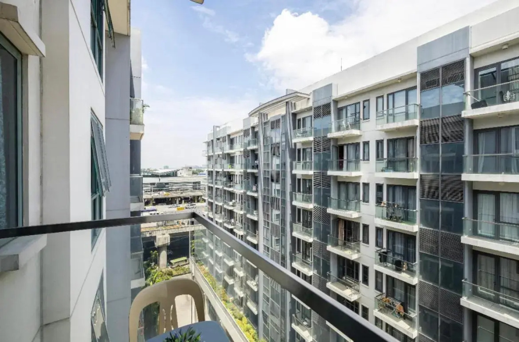 Studio at Resorts World Airport Area Prime Location