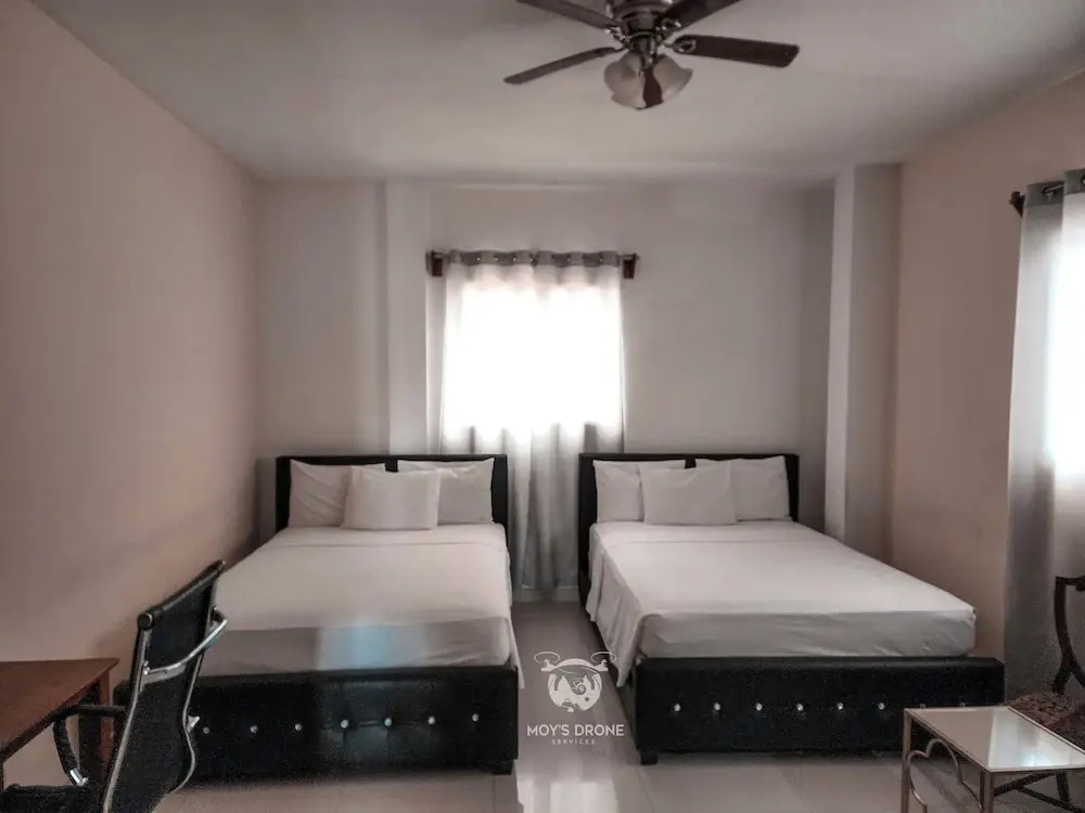 4 Bedrooms Deluxe Double room (full double bed)