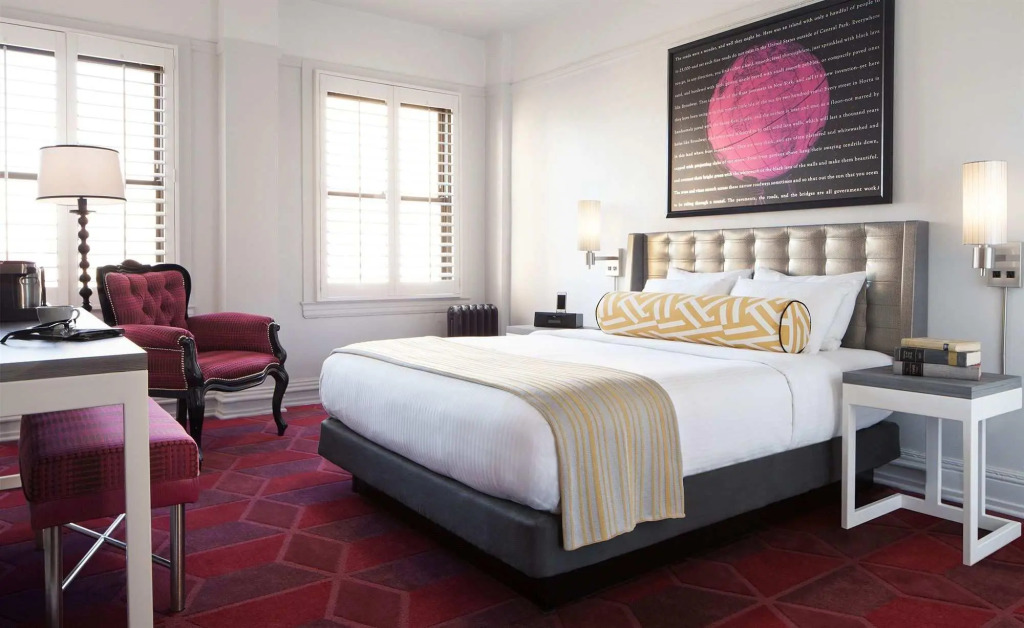 Tilden Hotel by null