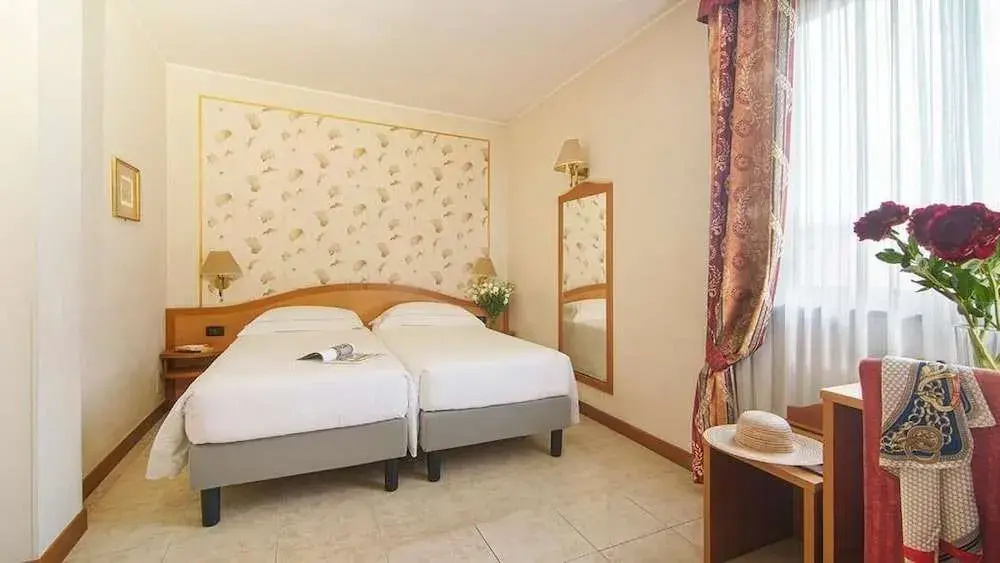 Hotel photo 28