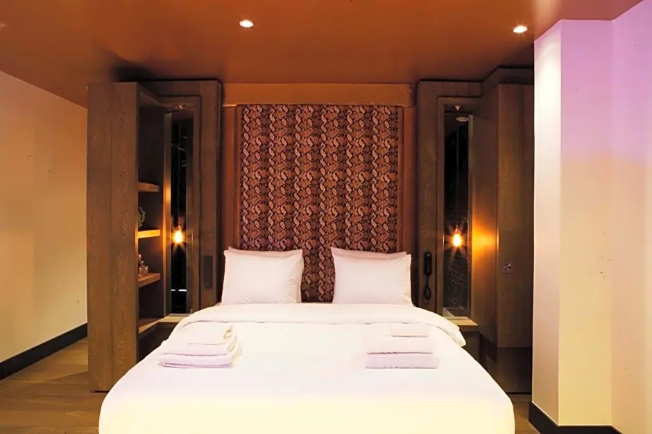 Manzo's Suites - Chambres