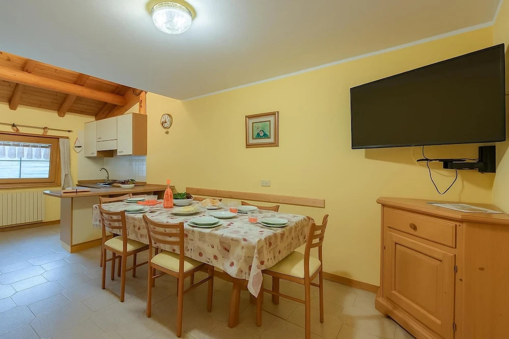Family Apartment with balcony
