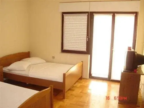 image url