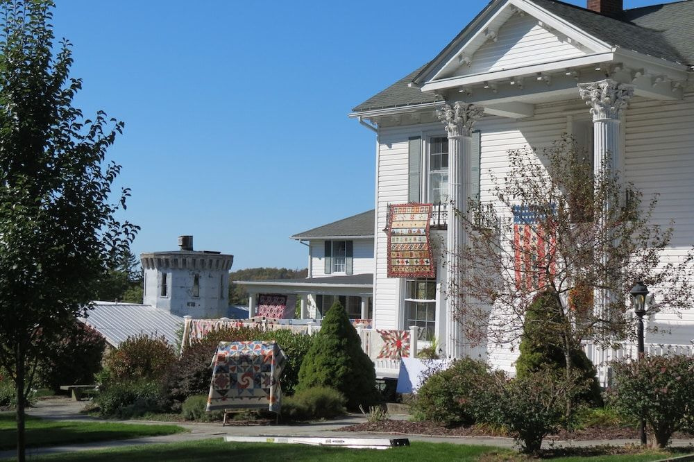 The Rosemont Inn
