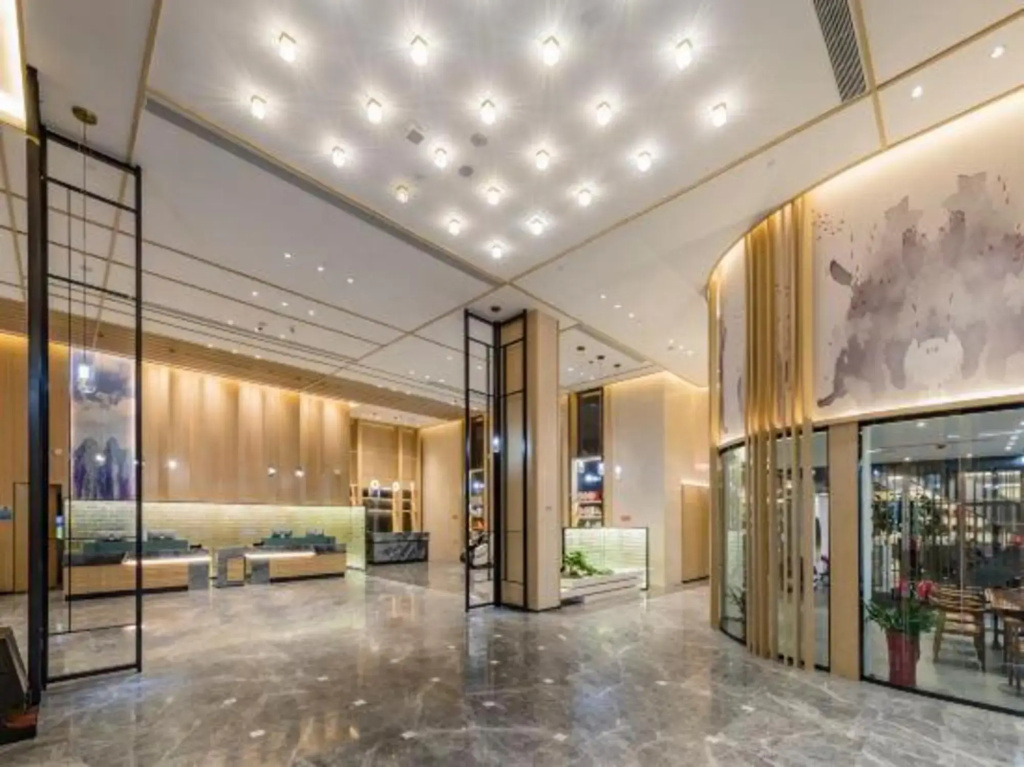 Lobby & Reception