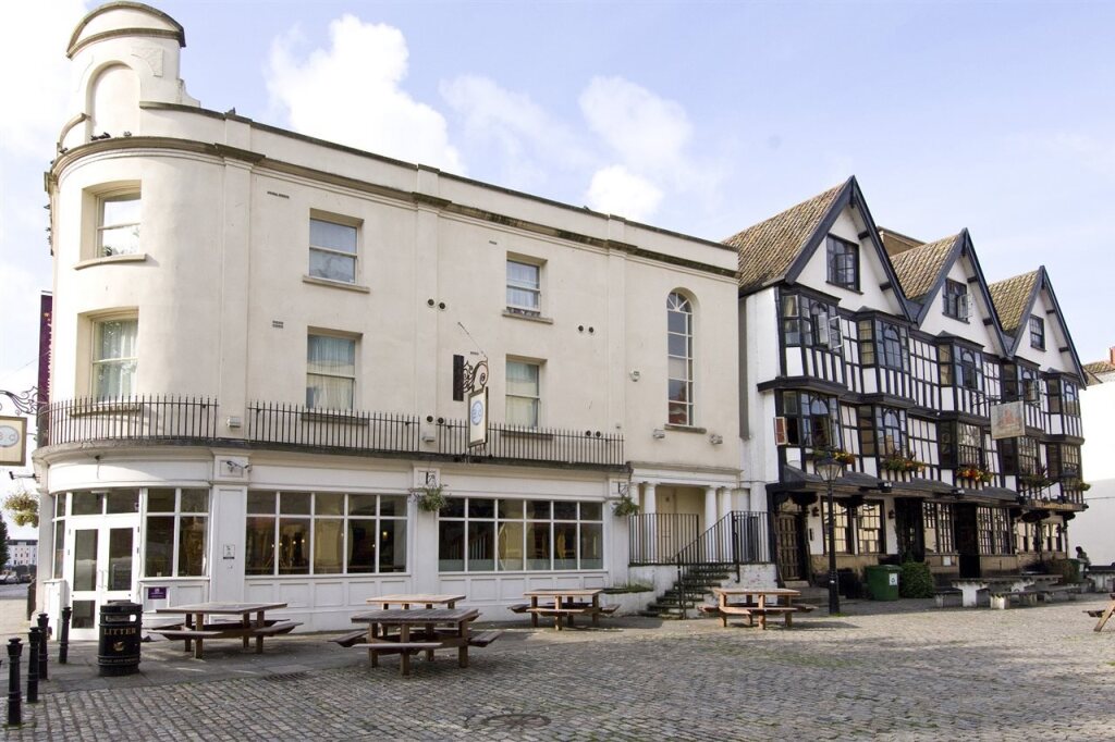 Premier Inn Bristol City Centre (King Street) hotel by null