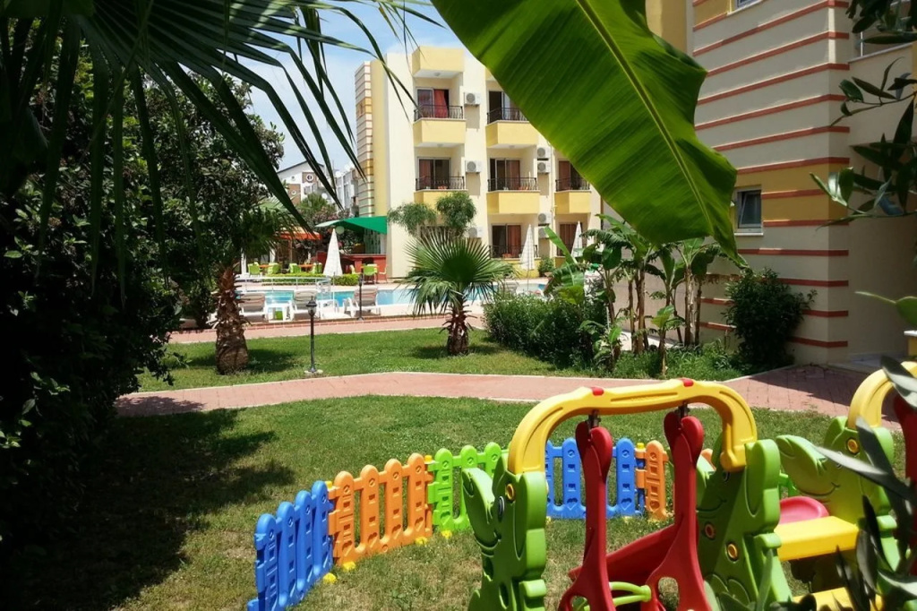 Hotel photo 12