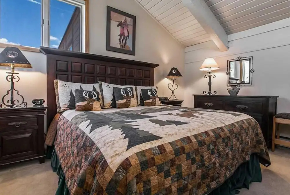 Snowmass Mountain L6 3.- 5 Bedrooms Condo