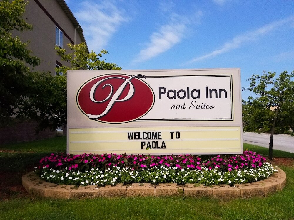 Paola Inn and Suites image
