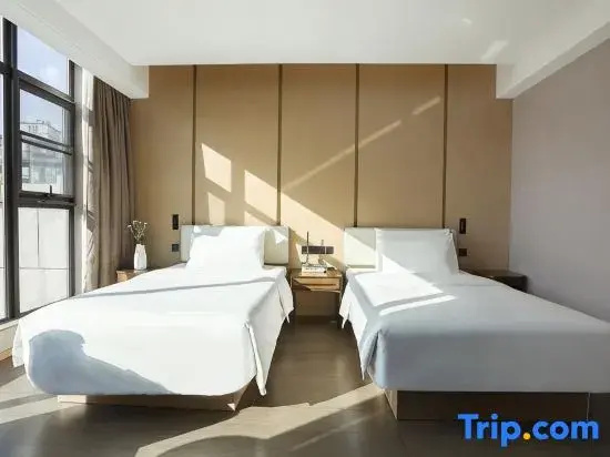Deluxe Double room (twin beds)