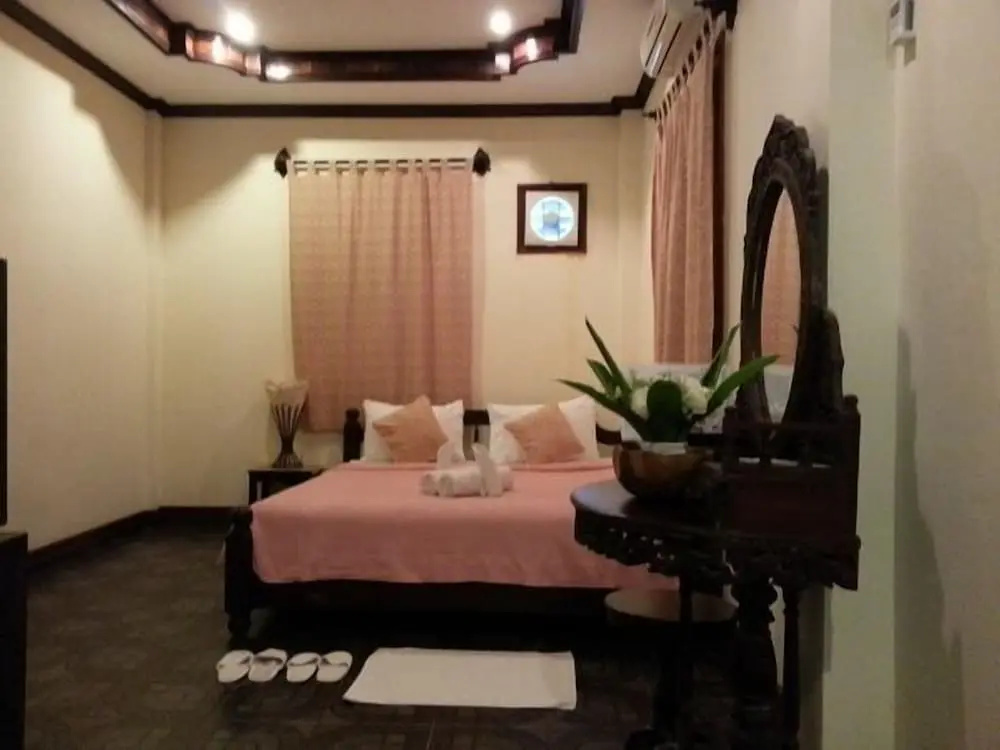 Visoun Namsok Hotel - Chambres