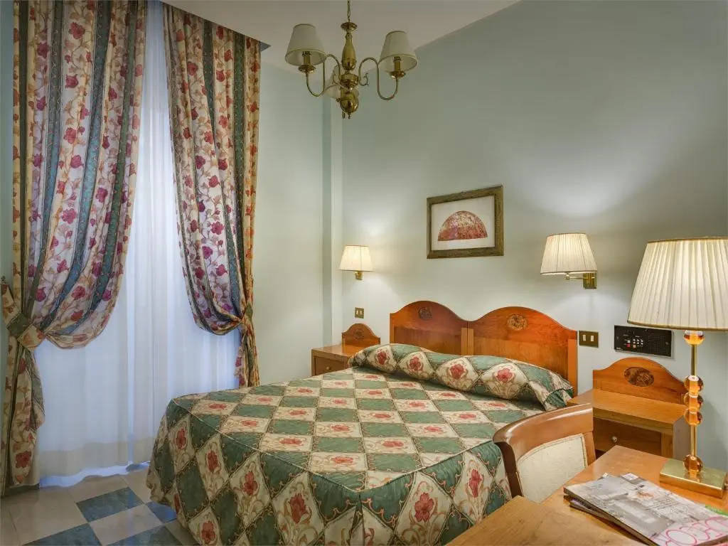 Standard Double room (full double bed)