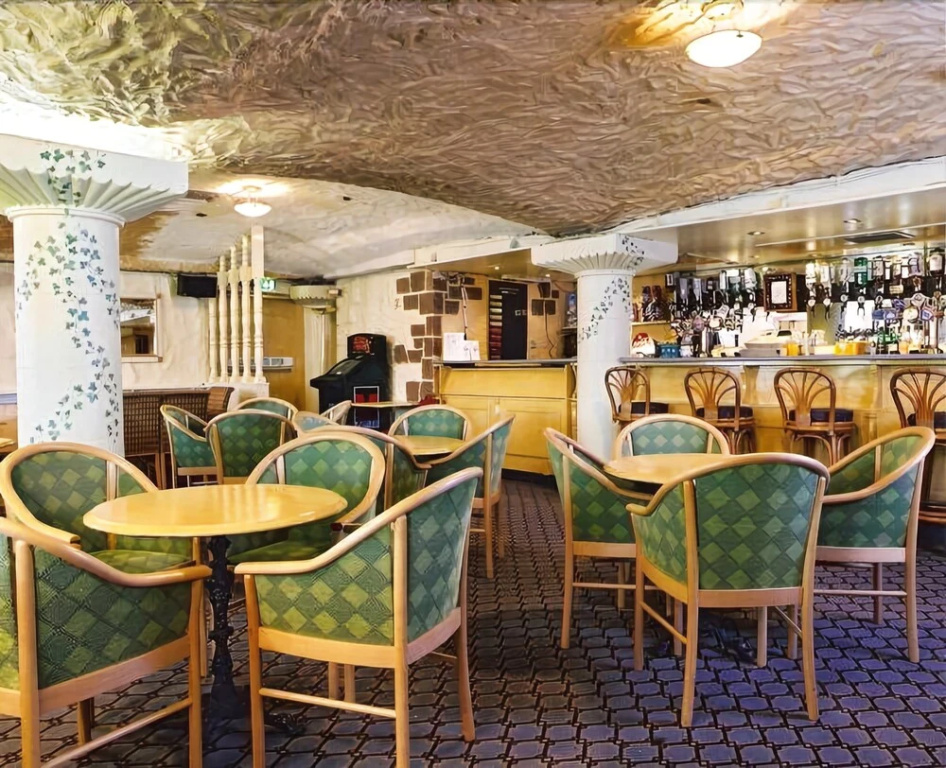 Hotel photo 12