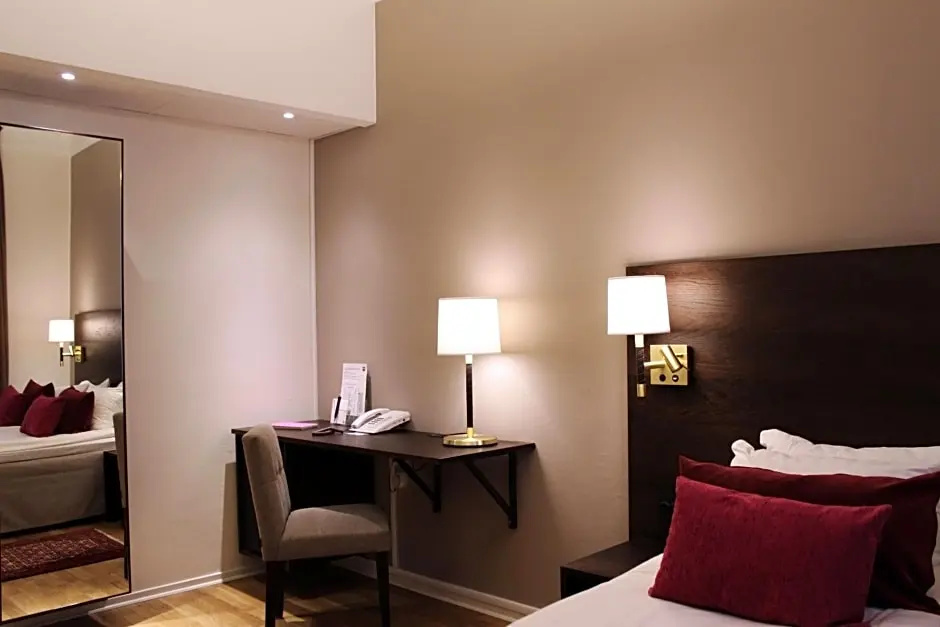 Home Hotel Drott - Chambres