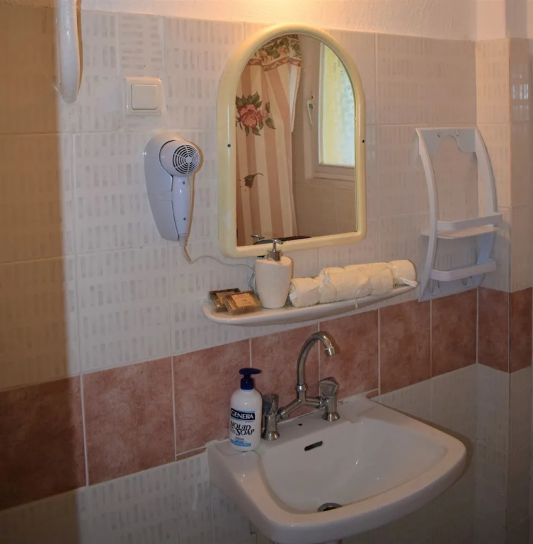 2 Bedrooms Standard Quadruple room with sea view