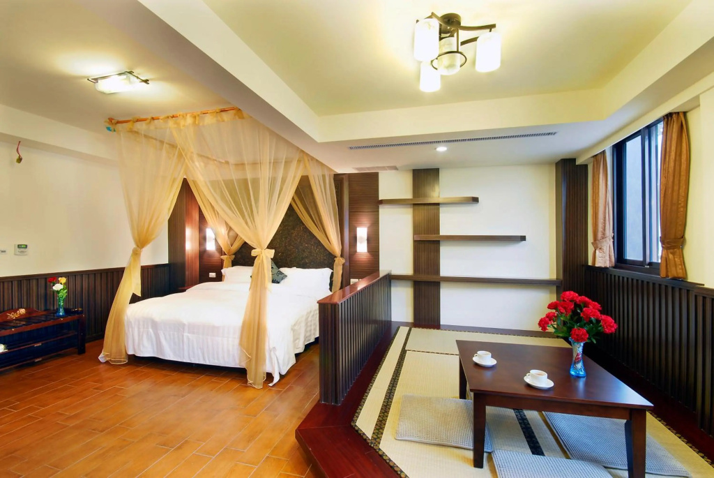 Ming Lu Holiday Hotel — 2