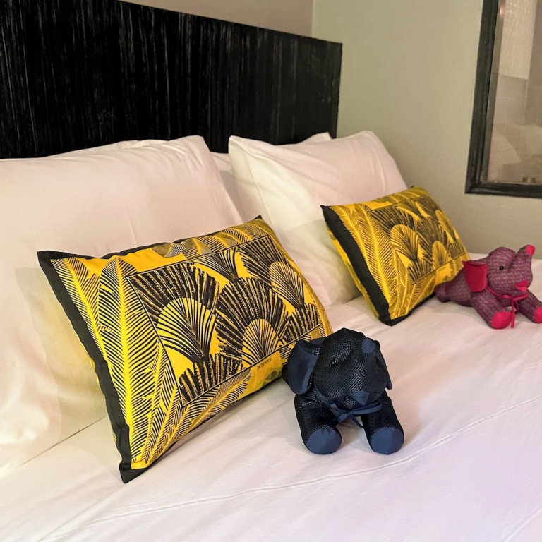 Economy room