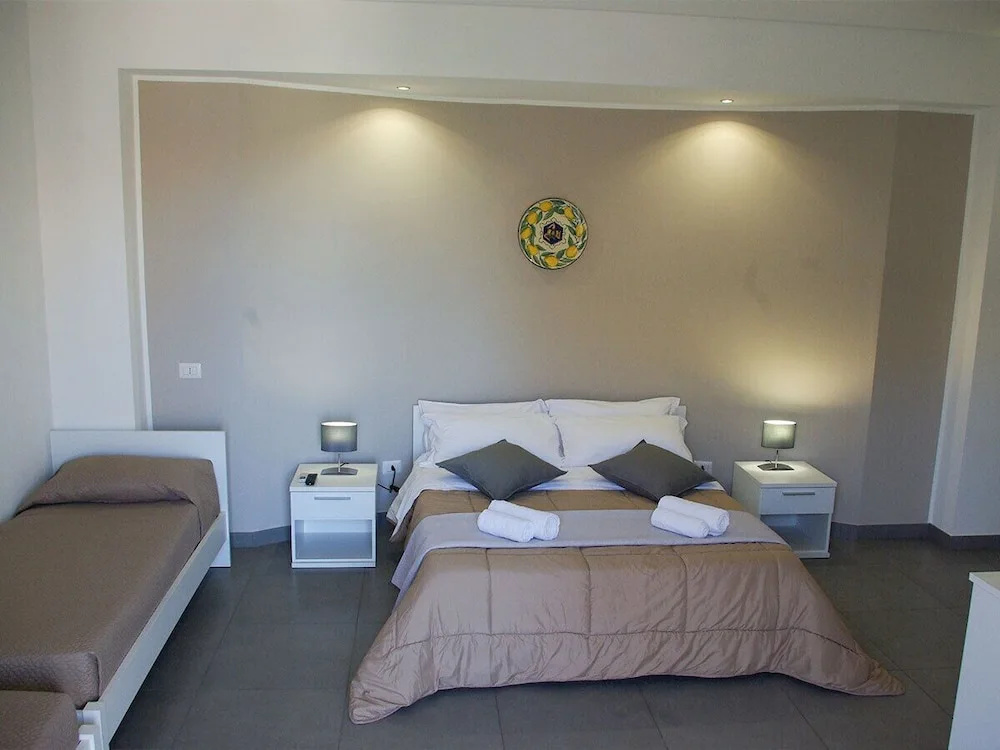 Standard room with balcony