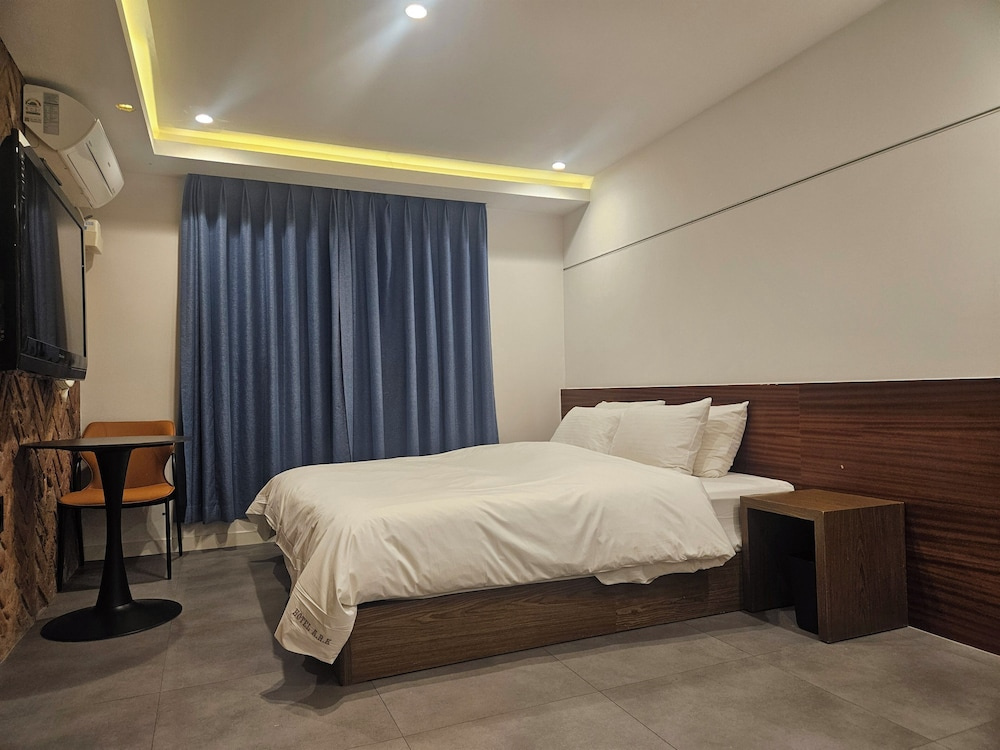 Premium room