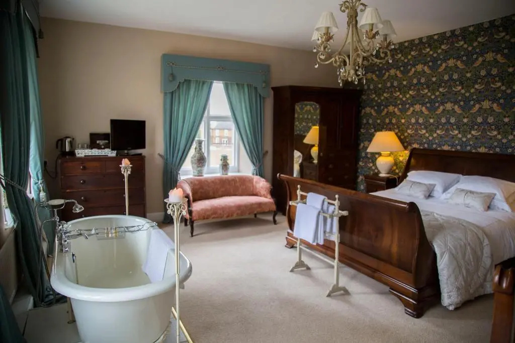 Luxury room