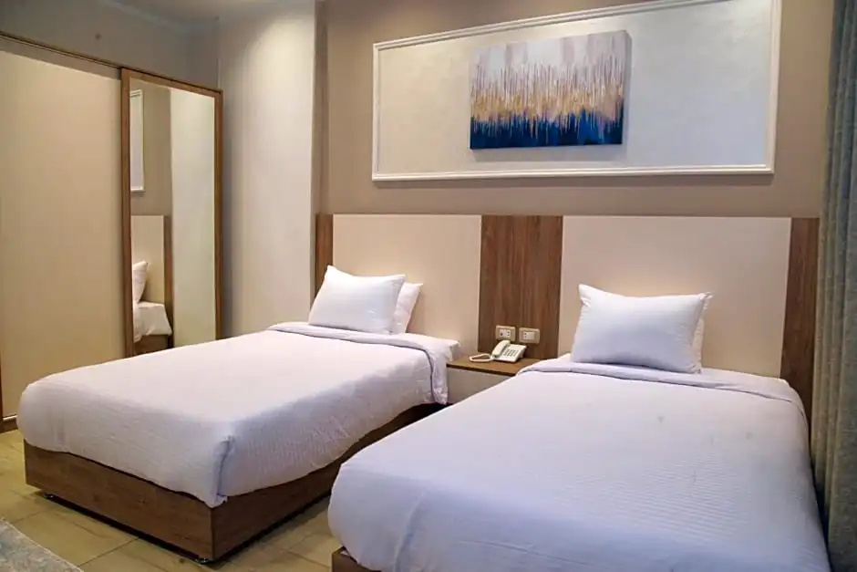 Economy room
