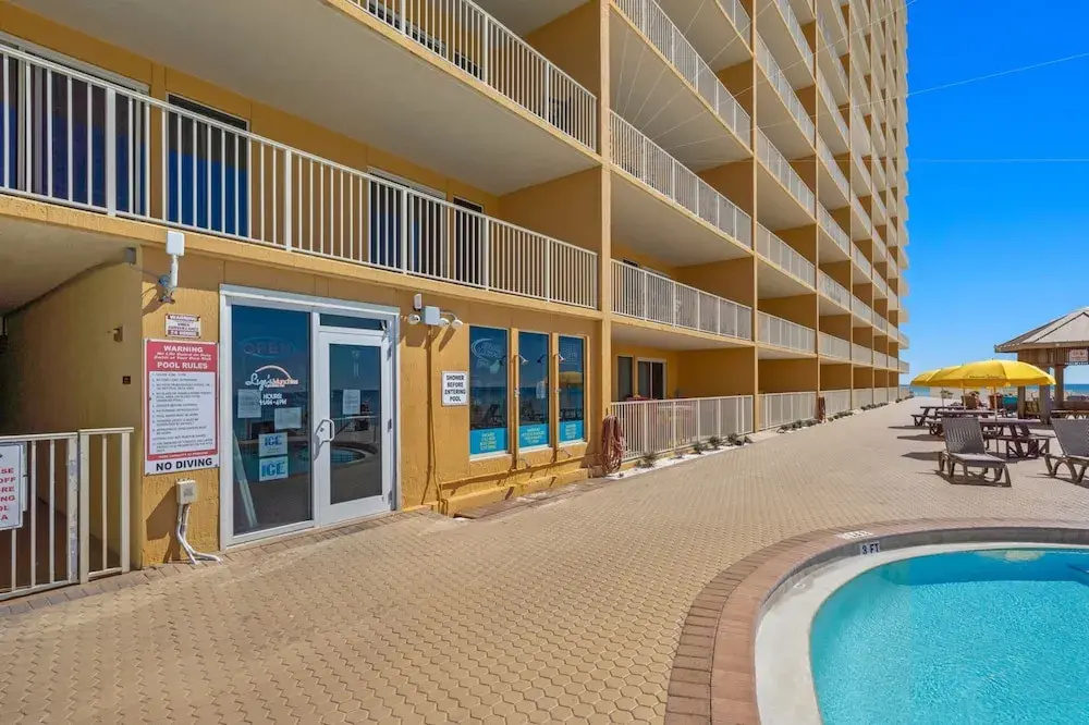 Treasure Shores3br Beachfront Corner Unit Sleeps 8 With Stunning Gulf Views!