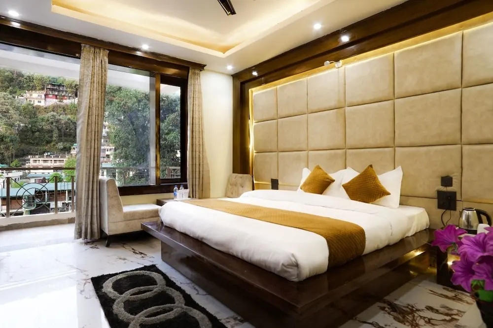 Premium room