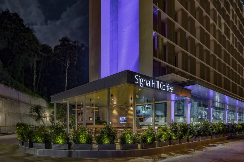 Hotel Holiday