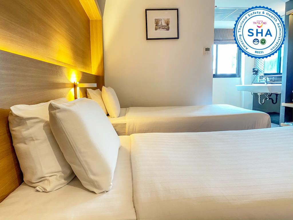Deluxe Double room (twin beds)